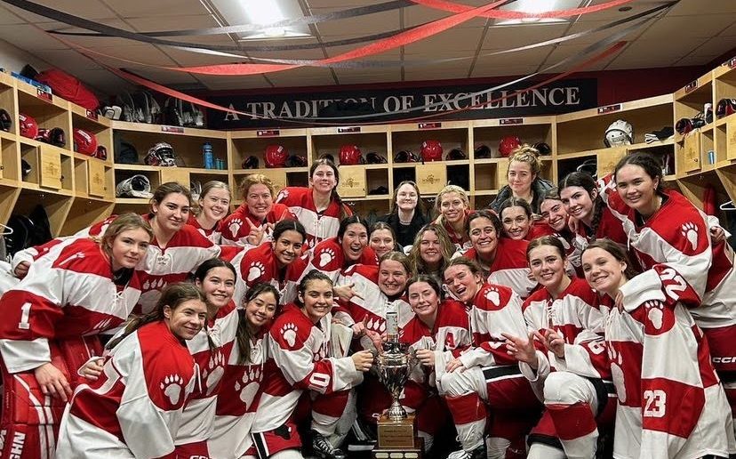 Lake Forest College Women's Hockey