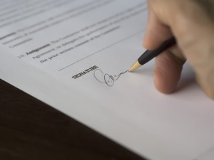 Should You Work On-campus or Off-campus?